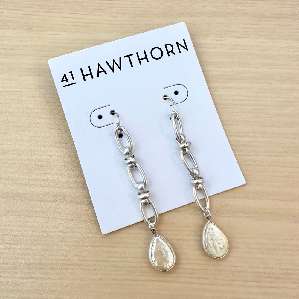 41 Hawthorn - Long Linear Freshwater Pearl Drop Earrings